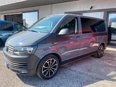 Usata VW T6 149 CV (109 kW) 2016 Grigio Furgone