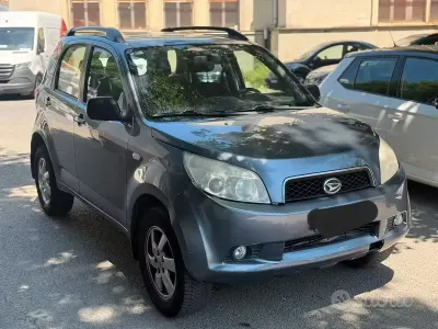 Usata Daihatsu Terios 105 CV (77 kW) 2008 Grigio SUV