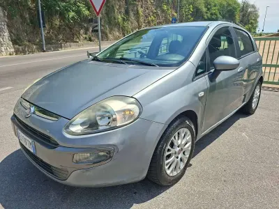 Usata Fiat Punto Evo 95 CV (69 kW) 2011 Grigio Utilitaria