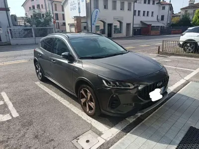 Usata Ford Focus ST-Line 125 CV (91 kW) 2023 Berlina
