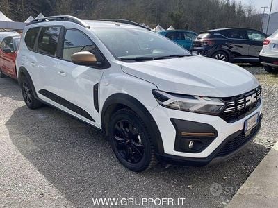 Usata Dacia Jogger Expression 143 CV (105 kW) 2024 Bianco Monovolume