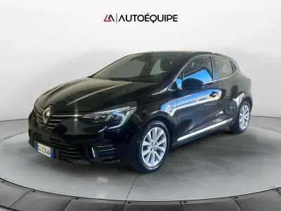 Usata Renault Clio V Intens 101 CV (74 kW) 2021 Nero Berlina