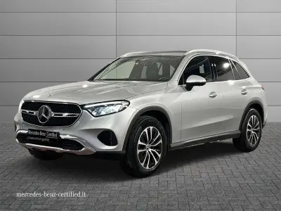 Usata Mercedes GLC220 Advanced Plus 197 CV (144 kW) 2025 Grigio chiaro metallizzato SUV