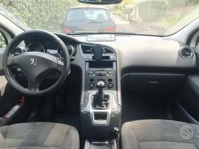 Usata Peugeot 5008 112 CV (82 kW) 2013 Bianco Monovolume