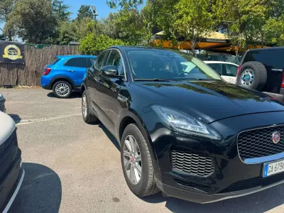 Usata Jaguar E-Pace R-Dynamic 179 CV (131 kW) 2020 Nero SUV