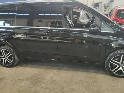 Nero Usata 2022 Mercedes V250 Premium Monovolume | 55.000 € (Cara)