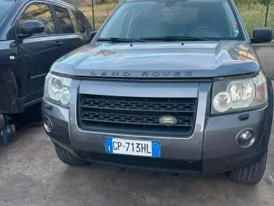 Usata Land Rover Freelander 2 160 CV (117 kW) 2008 Grigio SUV