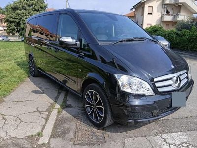 Begagnad Mercedes Viano 224 HK (164 kW) 2011 Svart Minibuss
