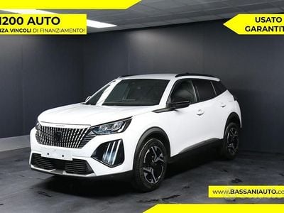 Usata Peugeot 2008 Allure 101 CV (74 kW) 2024 Bianco SUV