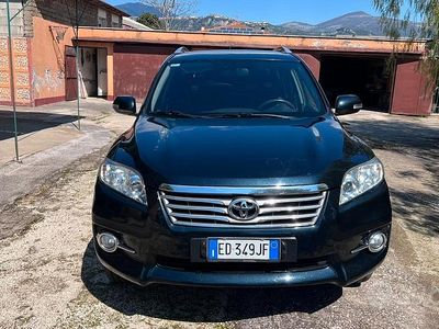 Usata Toyota RAV4 150 CV (110 kW) 2010 Blu SUV