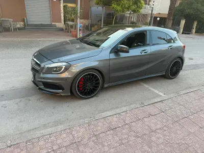 Usata Mercedes A45 AMG 150 CV (110 kW) 2014 Utilitaria