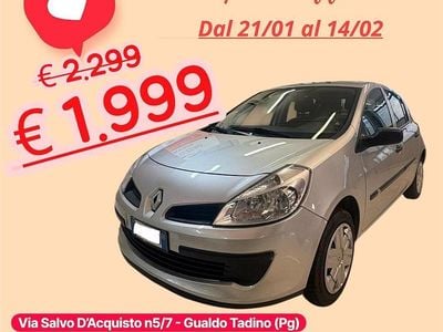 Grigio Usata 2007 Renault Clio II Berlina | 1999 € (Buon prezzo)