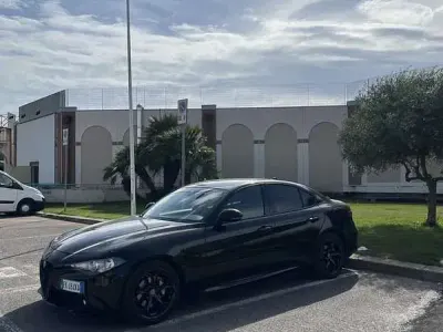Usata Alfa Romeo Giulia Super 150 CV (110 kW) 2017 Nero Berlina