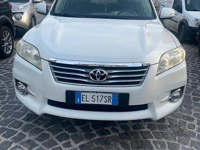 Usata Toyota RAV4 150 CV (110 kW) 2012 Bianco SUV