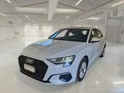 Usata Audi A3 Business 115 CV (84 kW) 2022 Bianco Berlina