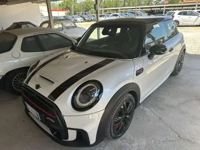 Usata Mini John Cooper Works Essential 231 CV (169 kW) 2023 Metallizato Utilitaria
