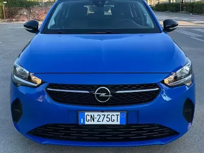 Usata Opel Corsa Elegance 75 CV (55 kW) 2023 Blu Utilitaria