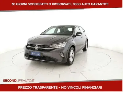 Usado VW Taigo Life 110 CV (80 kW) 2024 Gris SUV