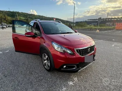 Begagnad Peugeot 2008 Allure 99 HK (72 kW) 2017 Röd SUV