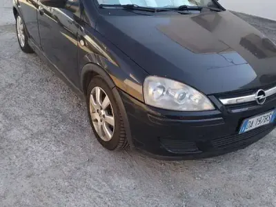 Usata Opel Corsa Sport 69 CV (50 kW) 2006 Utilitaria