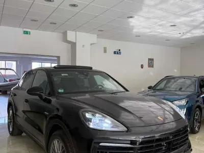 Usata Porsche Cayenne 340 CV (250 kW) 2018 Nero SUV