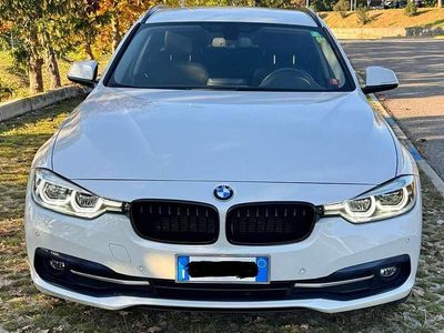 Usata BMW 320 Sport Line 190 CV (139 kW) 2017 Bianco Station wagon