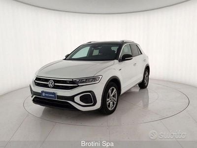 Usata VW T-Roc R-line 110 CV (80 kW) 2023 Bianco SUV