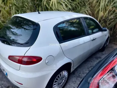 Usata Alfa Romeo 147 105 CV (77 kW) 2009 Utilitaria