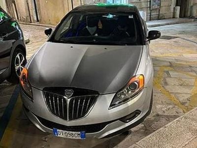 Usata Lancia Delta 120 CV (88 kW) 2009 Grigio Utilitaria