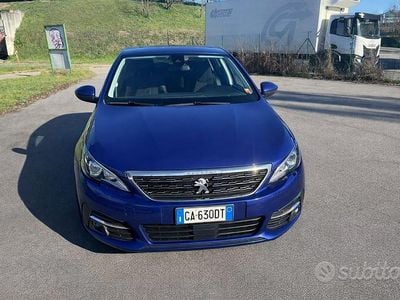 Usata Peugeot 308 Allure 131 CV (96 kW) 2019 Blu Berlina