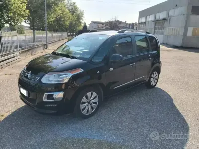 Usata Citroën C3 Picasso Exclusive 99 CV (72 kW) 2016 Nero Monovolume