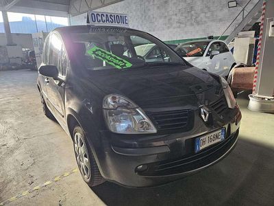Usata Renault Modus Dynamique 75 CV (55 kW) 2006 Other Monovolume