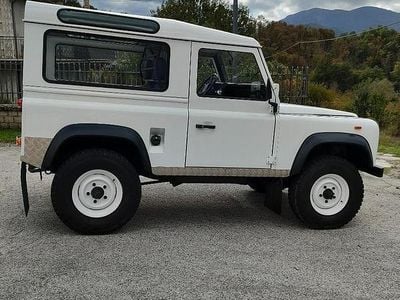 Usata Land Rover Defender 109 CV (80 kW) 1991 Bianco SUV