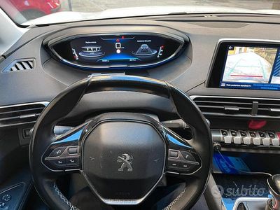 Gebraucht Peugeot 5008 131 PS (96 kW) 2018 Weiß Kombi