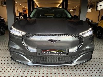 Usata Ford Mustang Mach-E 197 kW (269 CV) 2023 Grigio SUV