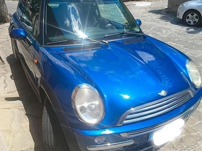 Usata Mini ONE 75 CV (55 kW) 2003 Blu Utilitaria