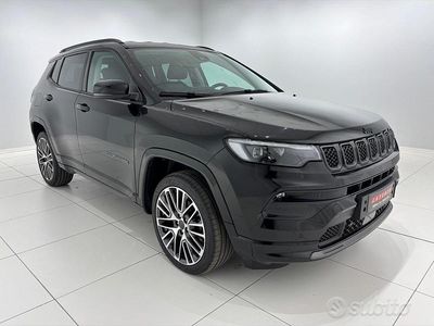 Nero Usata 2025 Jeep Compass Summit SUV | 29.900 € (Buon prezzo)