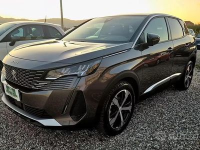 Usata Peugeot 3008 Allure 131 CV (96 kW) 2022 Grigio SUV