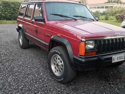 Second-hand Jeep Cherokee 80 CP (58 kW) 1987 SUV
