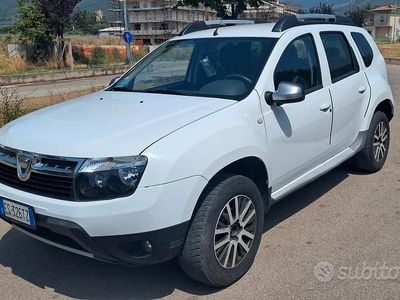 Usata Dacia Duster 100 CV (73 kW) 2013 Bianco SUV