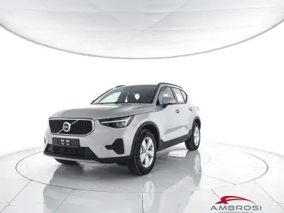 Nuova Volvo XC40 163 CV (119 kW) 2026 Vapour grey SUV