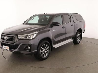 Begagnad Toyota HiLux Executive 150 HK (110 kW) 2019 Grå Pickup