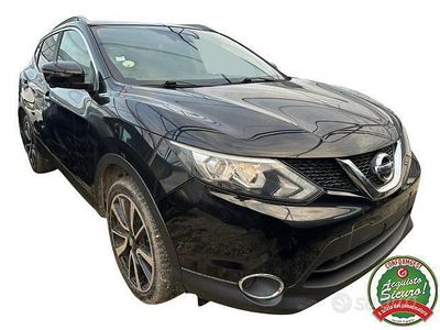 Usata Nissan Qashqai Tekna 131 CV (96 kW) 2015 Nero SUV
