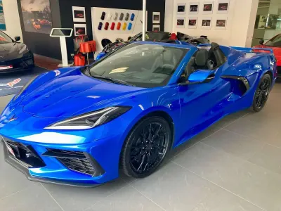 Nuova Corvette C8 495 CV (364 kW) 2026 Blu/azzurro Cabrio