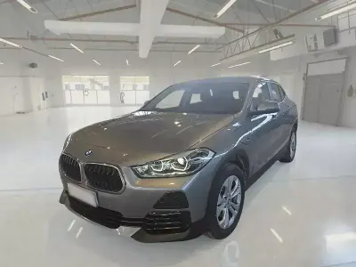 Usata BMW X2 125 CV (91 kW) 2022 Grigio SUV