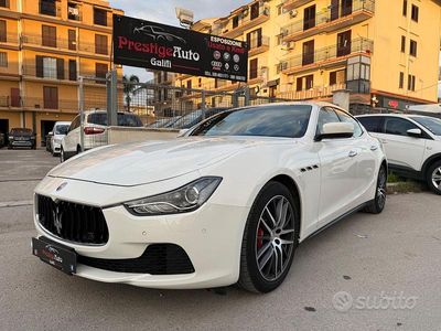 Usata Maserati Ghibli GranLusso 275 CV (202 kW) 2015 Bianco Berlina