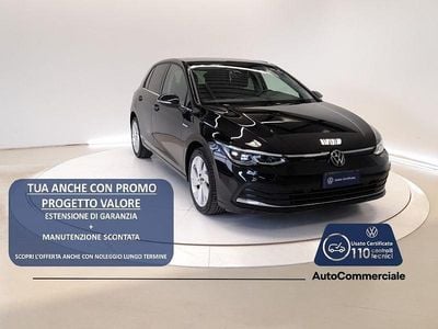 Usata VW Golf VIII Style 116 CV (85 kW) 2023 Nero Utilitaria