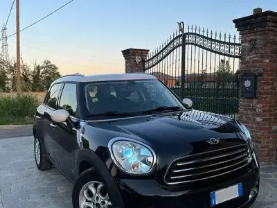Usata Mini Countryman 111 CV (81 kW) 2011 SUV