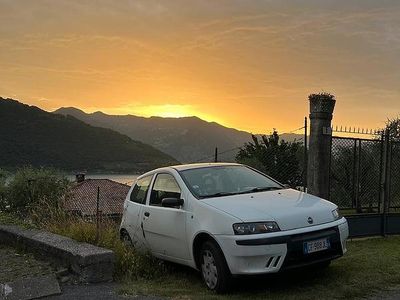 Usata Fiat Punto 2003 Bianco Utilitaria