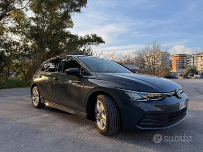 Usata VW Golf VIII 115 CV (84 kW) 2023 Berlina